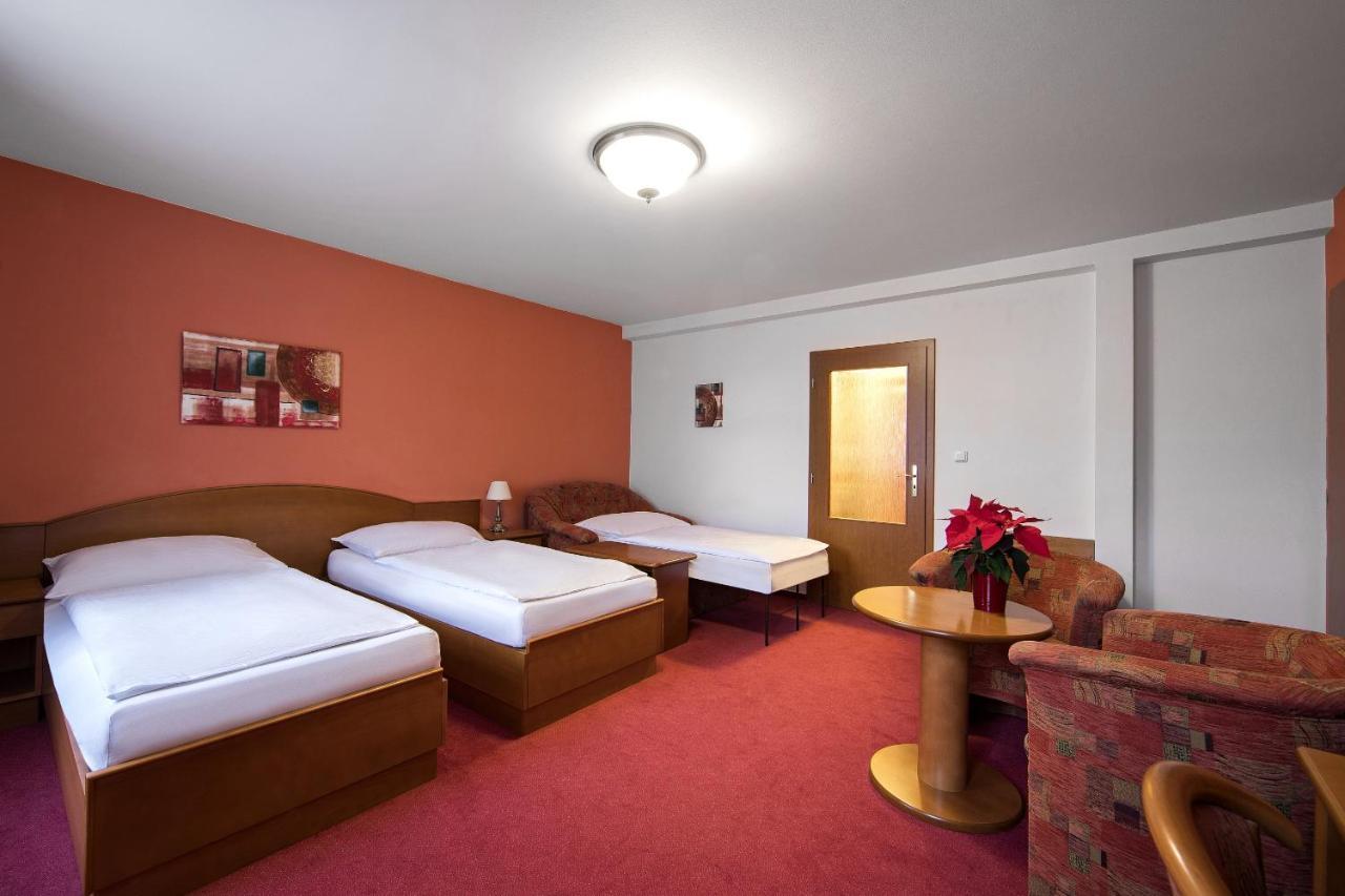 Attic 3* Prague